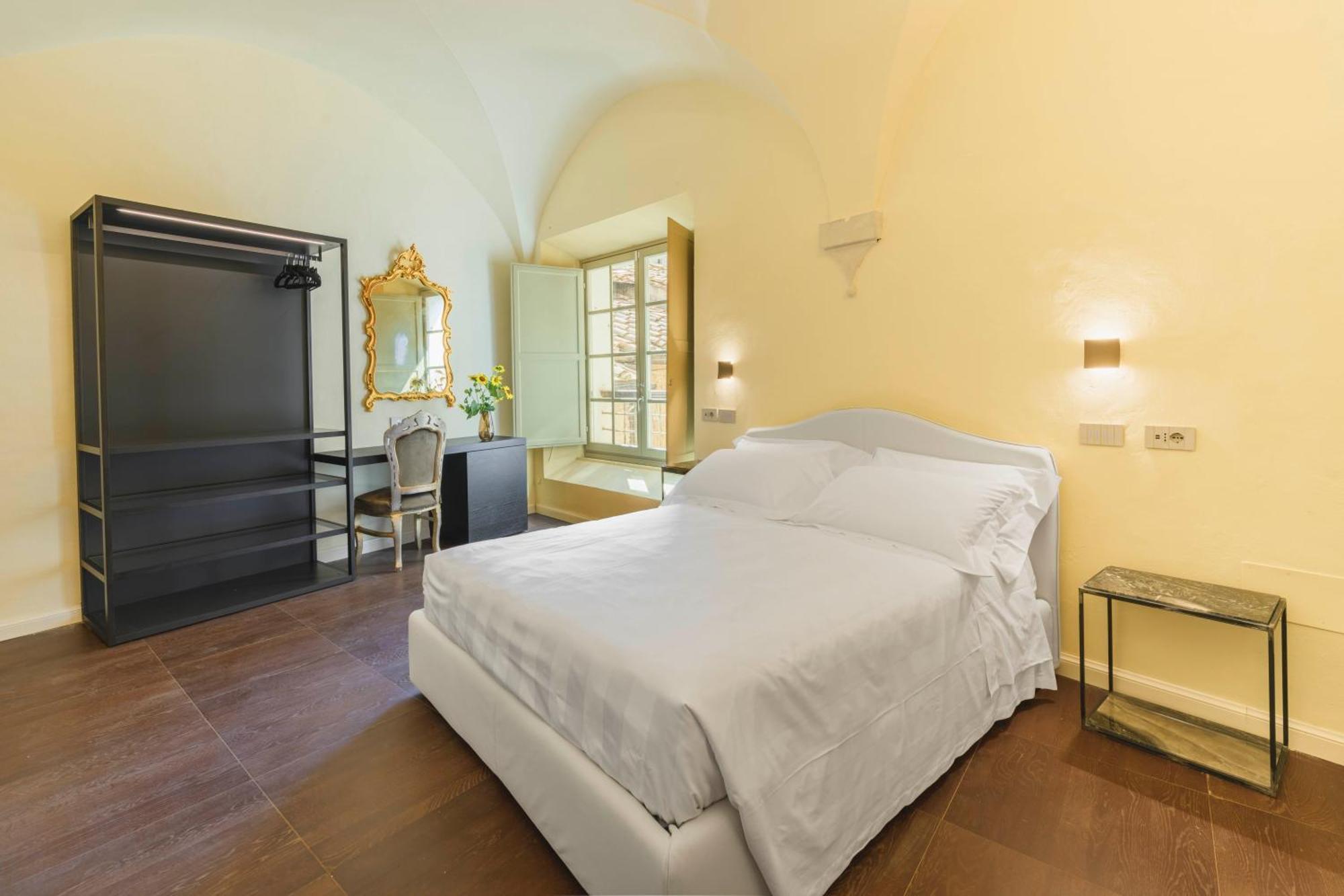 Palazzo Patrizi Suites & Spa เซียนา ภายนอก รูปภาพ