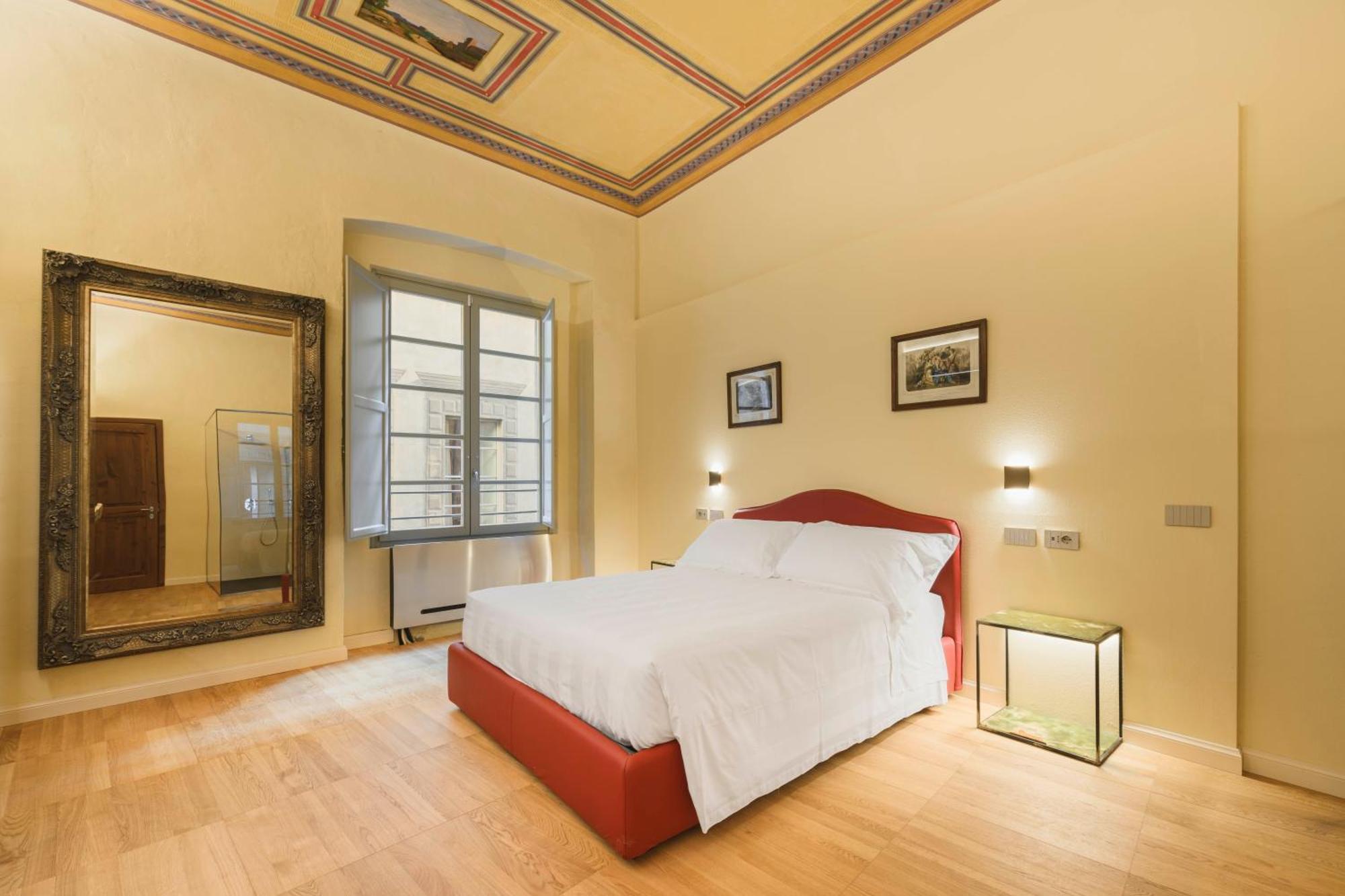Palazzo Patrizi Suites & Spa เซียนา ภายนอก รูปภาพ