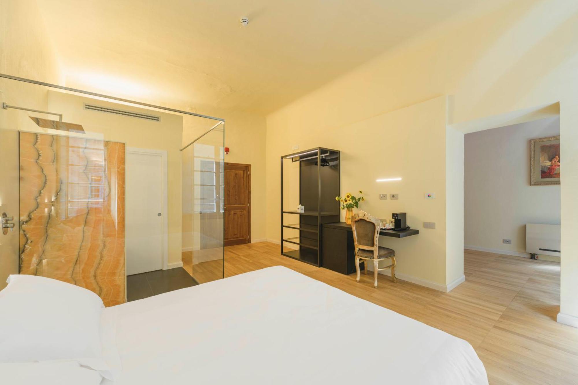 Palazzo Patrizi Suites & Spa เซียนา ภายนอก รูปภาพ